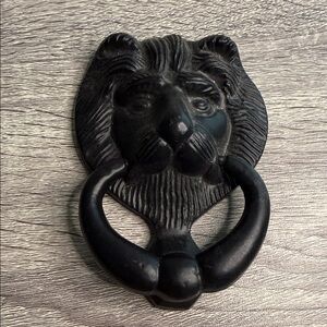 Black Lion Head Door Knocker - Classic